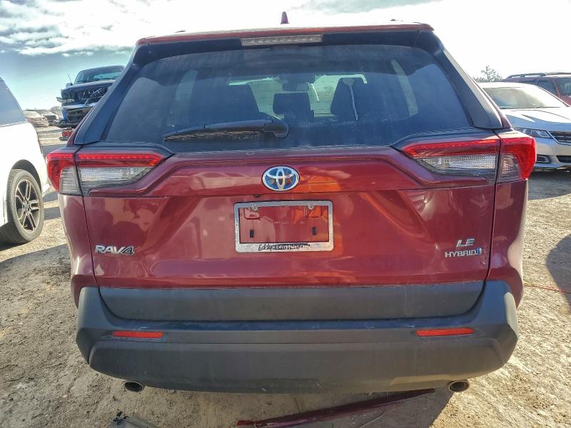 Photo 6 from auction – 2019 TOYOTA RAV4 LE with VIN JTMMWRFV3KD009133