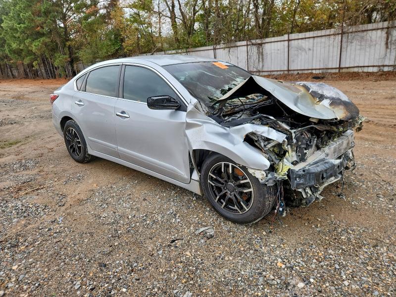 Photo 4 from auction – 2015 NISSAN ALTIMA 2.5 with VIN 1N4AL3AP2FC124521