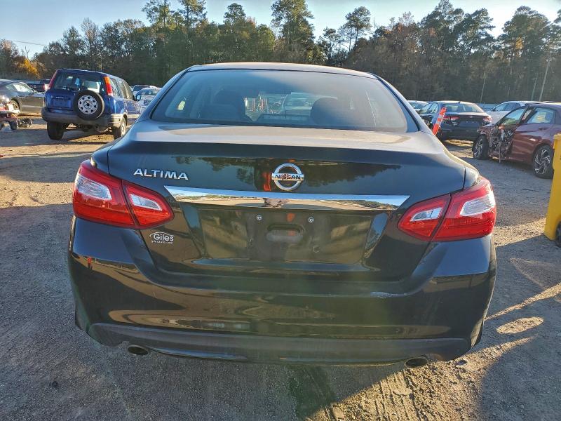 Photo 6 from auction – 2017 NISSAN ALTIMA with VIN 1N4AL3AP1HC493583