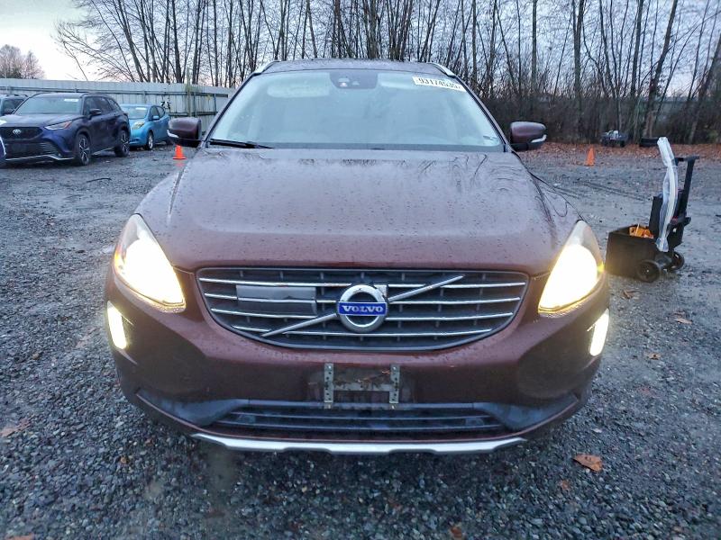 صورة رقم 5 من المزاد - 2015 VOLVO XC60 مع VIN YV4612RM9F2658712