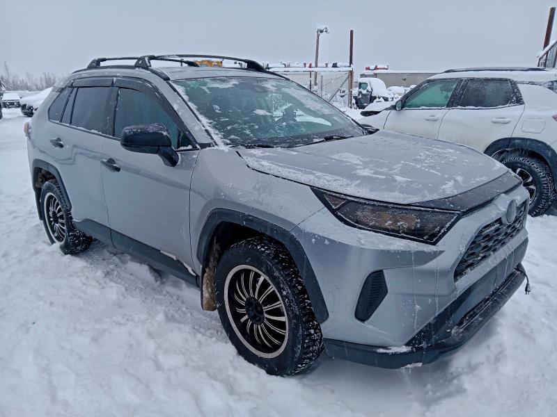 Photo 4 from auction – 2020 TOYOTA RAV4 LE with VIN 2T3F1RFV3LC097520