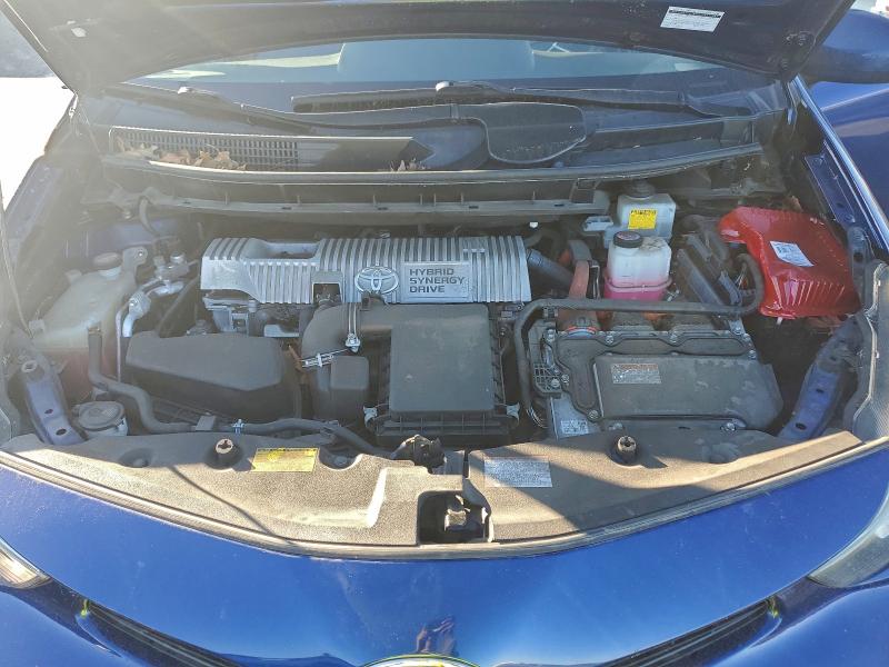 Photo 11 from auction – 2015 TOYOTA PRIUS V with VIN JTDZN3EU3FJ032157