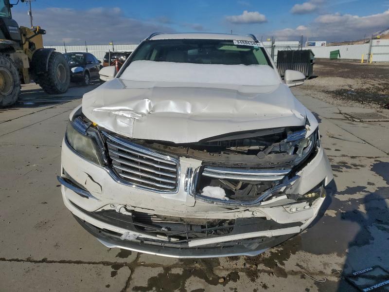 Photo 5 from auction – 2016 LINCOLN MKC RESERV with VIN 5LMTJ3DH6GUJ31845