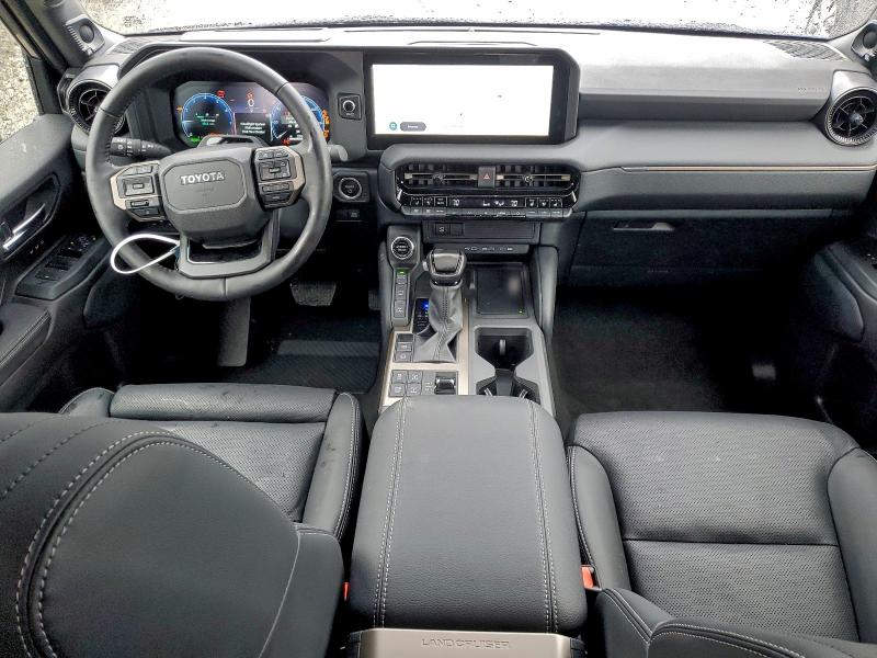 Photo 8 from auction – 2026 TOYOTA LAND CRUISER with VIN JTEABFAJ1TK050516