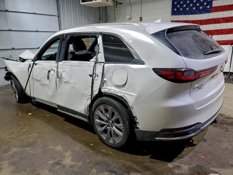 Photo 2 from auction – 2024 MAZDA CX-90 PREM with VIN JM3KKEHD4R1170402