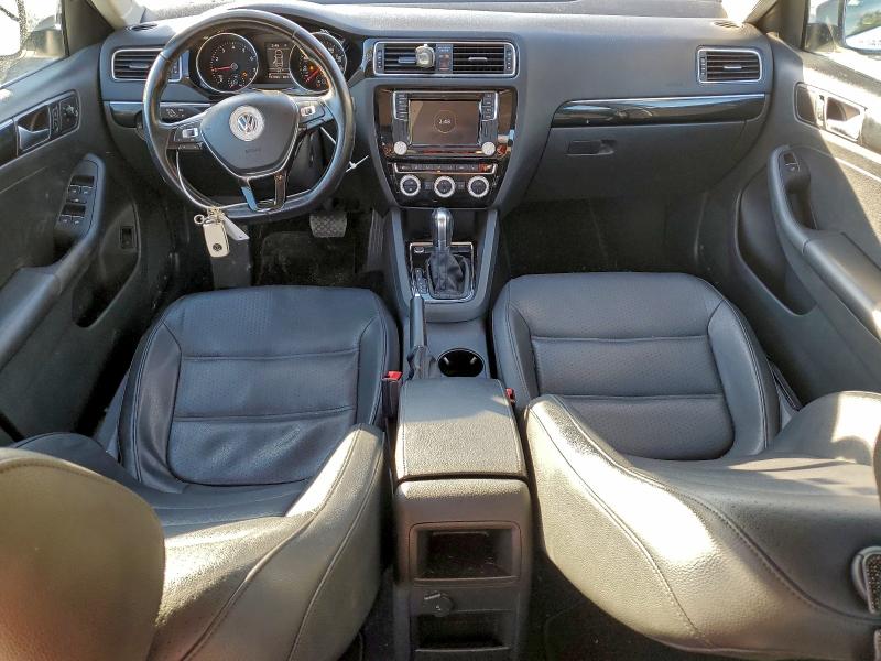 Photo 8 from auction – 2017 VOLKSWAGEN JETTA with VIN 3VWL17AJ5HM225529