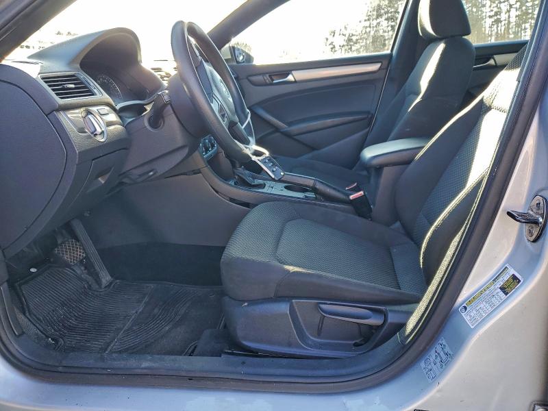 Photo 7 from auction – 2013 VOLKSWAGEN PASSAT S with VIN 1VWAP7A37DC093330