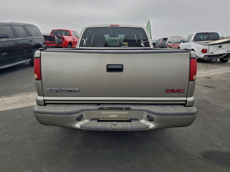 Photo 10 from auction – 2001 GMC SONOMA with VIN 1GTCS19W918234757