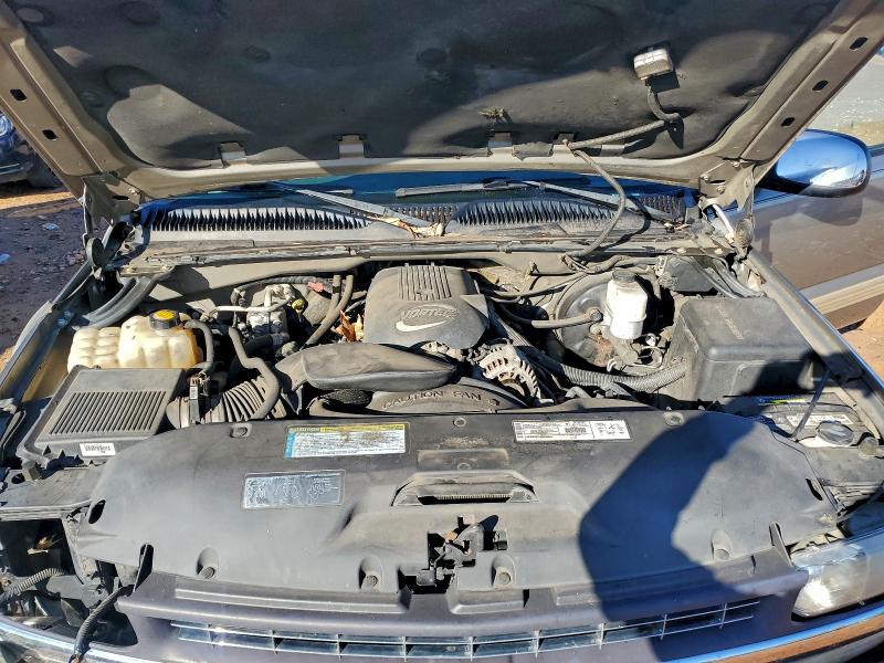 Photo 11 from auction – 2001 CHEVROLET SILVERADO with VIN 2GCEK19T111289012