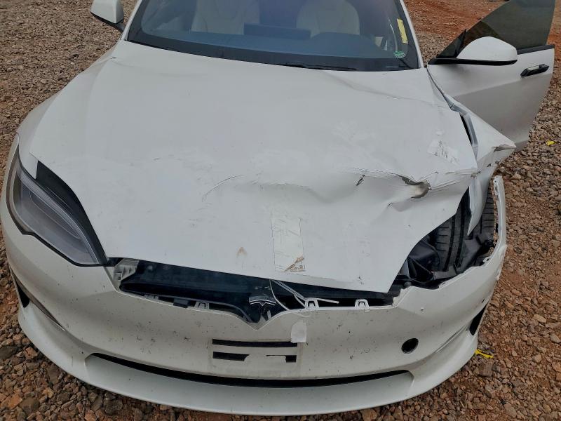 Photo 11 from auction – 2022 TESLA MODEL S with VIN 5YJSA1E53NF461055