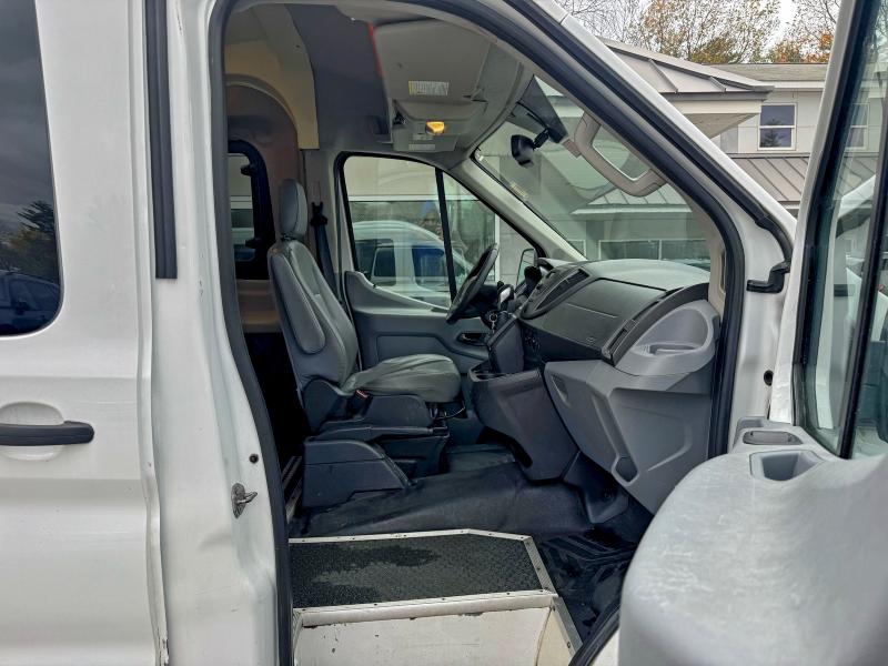 Photo 5 from auction – 2015 FORD TRANSIT T- with VIN 1FTNE2CM7FKA95431