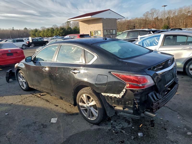 Photo 2 from auction – 2015 NISSAN ALTIMA 2.5 with VIN 1N4AL3AP2FC122543