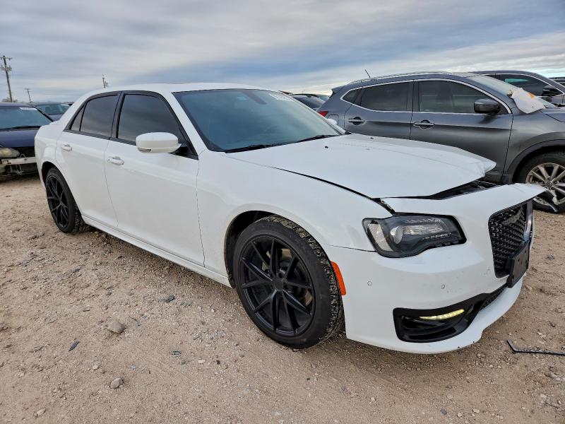 Photo 4 from auction – 2022 CHRYSLER 300 S with VIN 2C3CCABT1NH229781