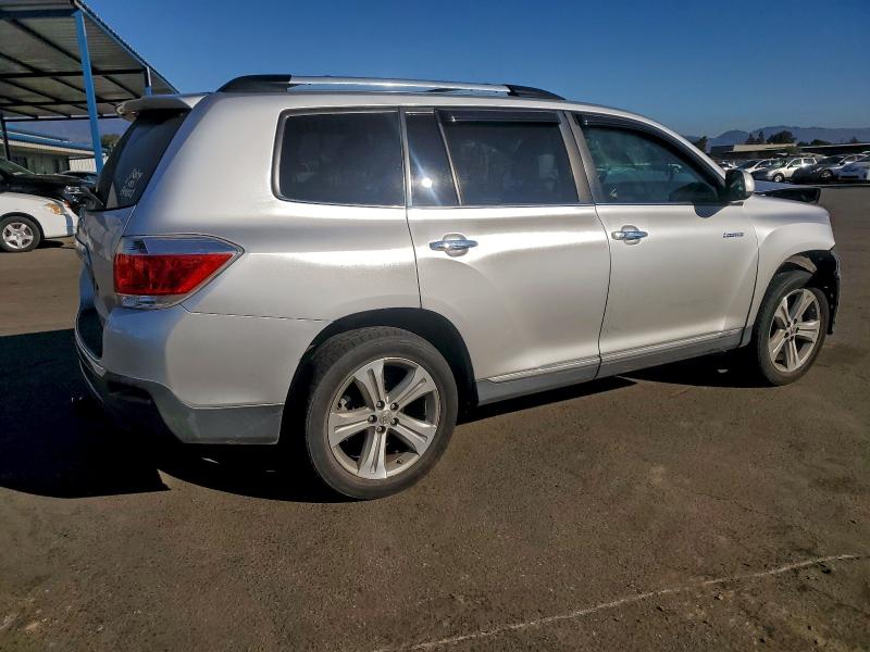 Photo 3 from auction – 2013 TOYOTA HIGHLANDER with VIN 5TDDK3EH6DS260045
