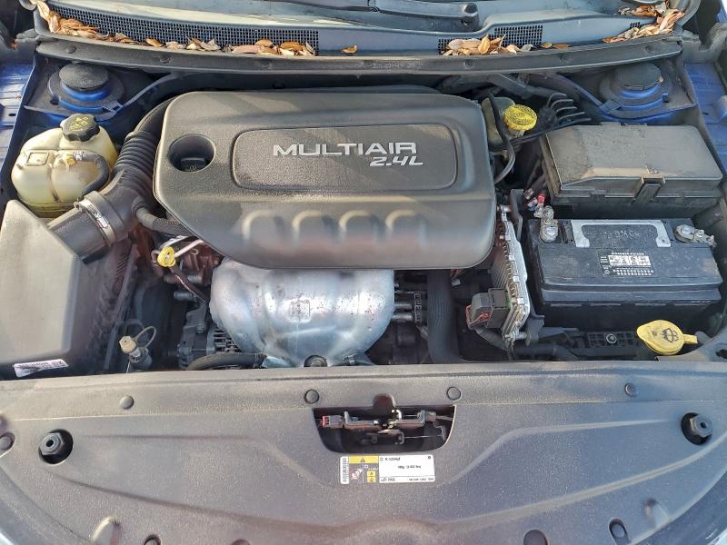Photo 11 from auction – 2016 CHRYSLER 200 LIMITE with VIN 1C3CCCAB0GN101143