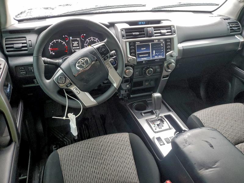 Photo 8 from auction – 2023 TOYOTA 4RUNNER SR with VIN JTEEU5JR5P5304518