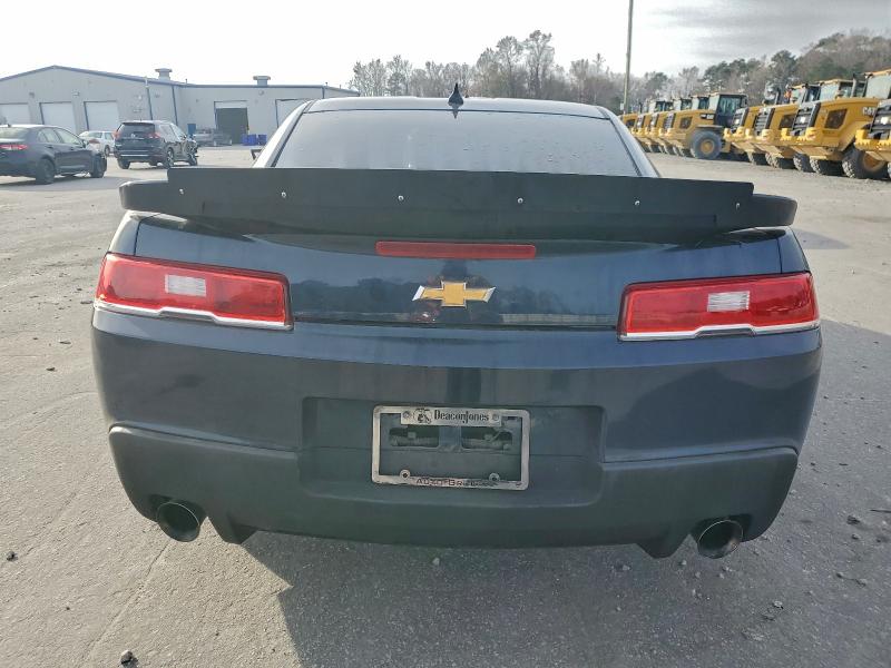 Photo 6 from auction – 2015 CHEVROLET CAMARO LS with VIN 2G1FB1E35F9224126