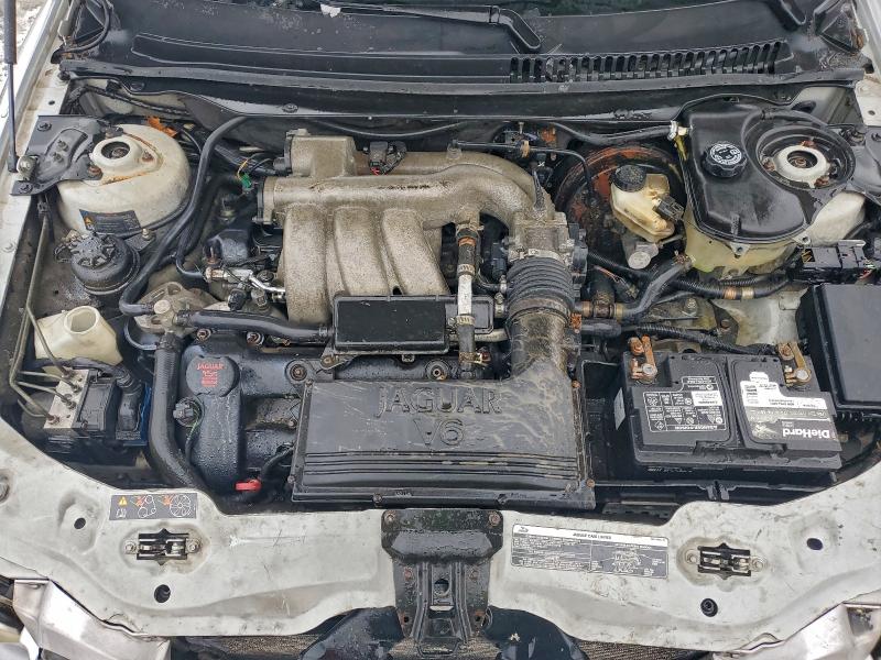 Photo 11 from auction – 2004 JAGUAR X-TYPE 3.0 with VIN SAJEA51C94WD89396