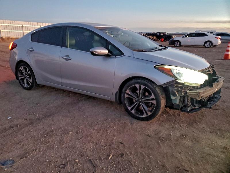 Photo 4 from auction – 2015 KIA FORTE EX with VIN KNAFZ4A89F5374434