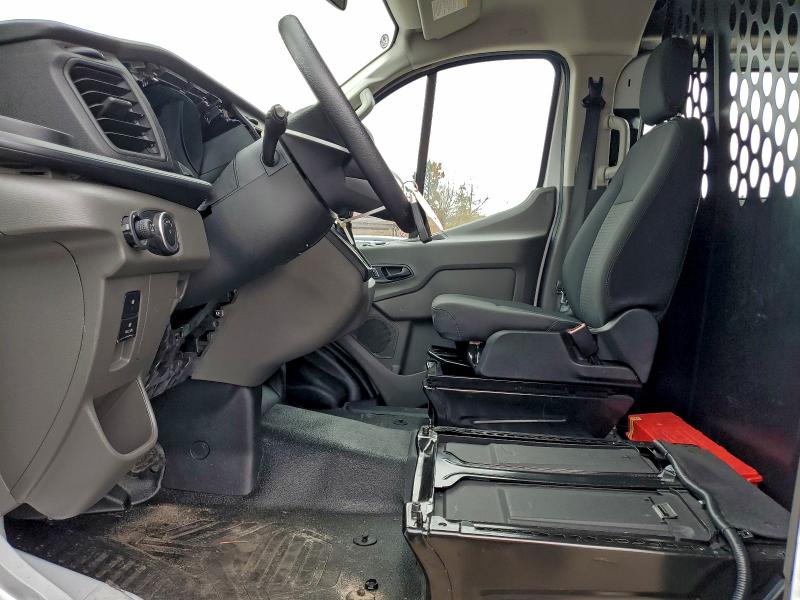 Photo 7 from auction – 2025 FORD TRANSIT T- with VIN 1FTBR1Y8XSKA36736