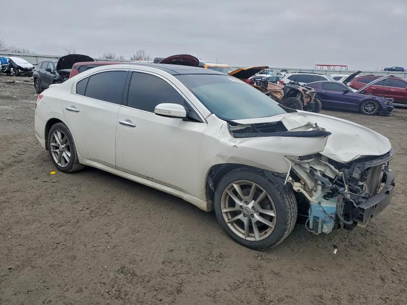 Photo 4 from auction – 2010 NISSAN MAXIMA S with VIN 1N4AA5AP2AC824971