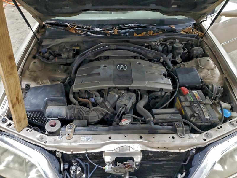 Photo 11 from auction – 2001 ACURA 3.5RL with VIN JH4KA96531C000201