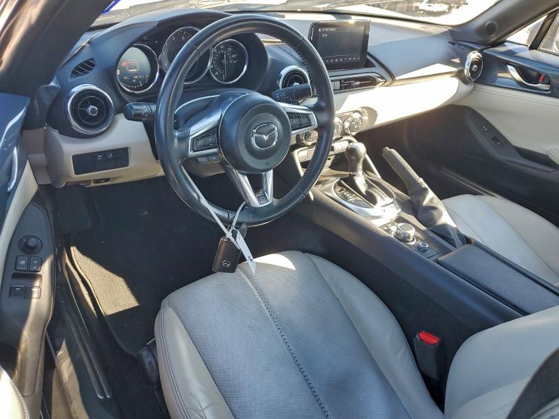Photo 8 from auction – 2021 MAZDA MX-5 MIATA with VIN JM1NDAD70M0456514