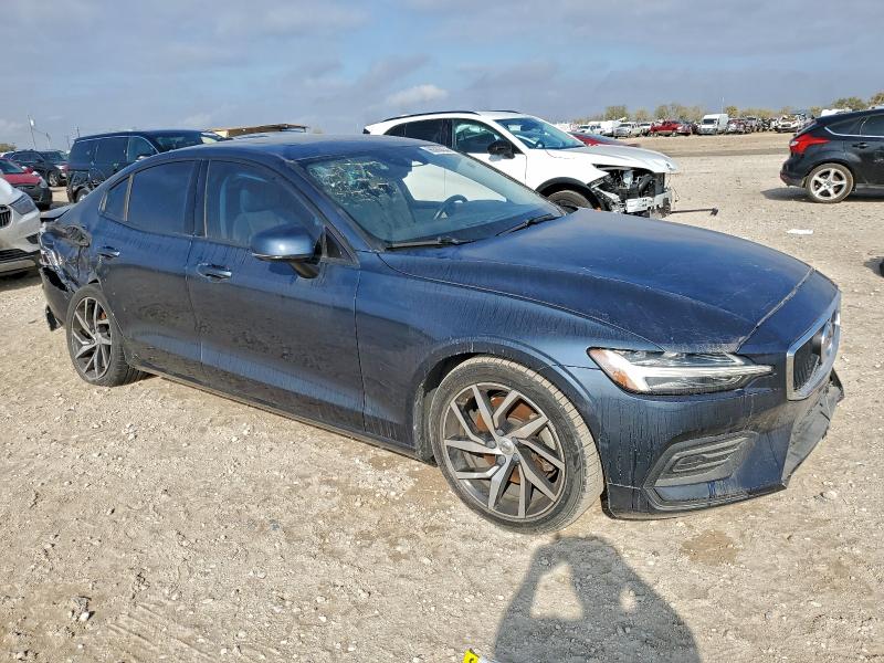 Photo 4 from auction – 2020 VOLVO S60 with VIN 7JR102FK7LG041909