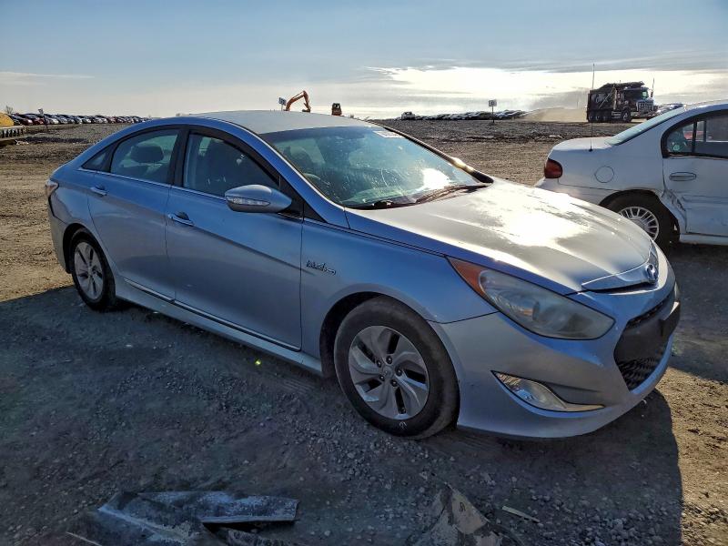 Photo 4 from auction – 2014 HYUNDAI SONATA with VIN KMHEC4A4XEA116552