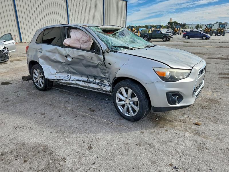 Photo 4 from auction – 2014 MITSUBISHI OUTLANDER with VIN 4A4AP3AU5EE021058