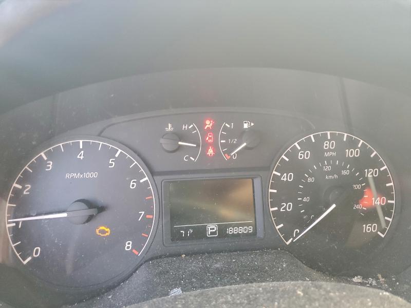 Photo 9 from auction – 2016 NISSAN SENTRA S with VIN 3N1AB7AP7GY338372