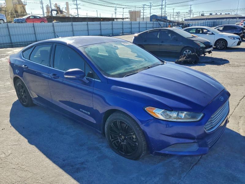Photo 4 from auction – 2015 FORD FUSION SE with VIN 3FA6P0LU5FR247632