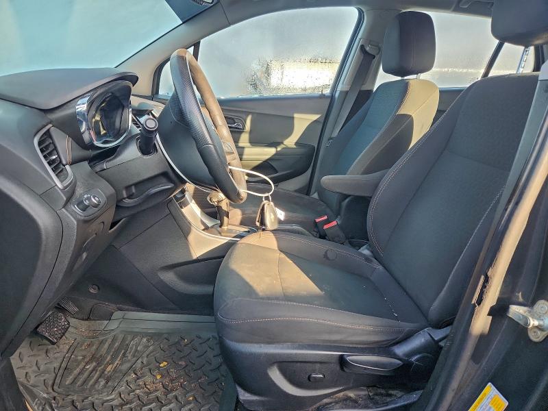Photo 7 from auction – 2019 CHEVROLET TRAX LS with VIN 3GNCJNSBXKL113585