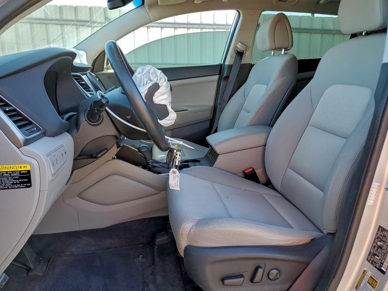 Photo 7 from auction – 2018 HYUNDAI TUCSON VAL with VIN KM8J33A2XJU769656