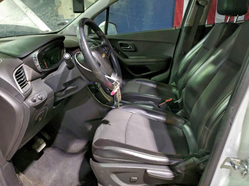 Photo 7 from auction – 2021 CHEVROLET TRAX 1LT with VIN KL7CJPSB0MB331315