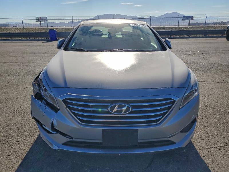 Photo 5 from auction – 2016 HYUNDAI SONATA SE with VIN 5NPE24AF1GH343424