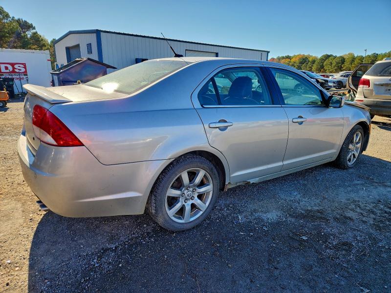 Photo 3 from auction – 2010 MERCURY MILAN PREM with VIN 3MEHM0JA5AR663207