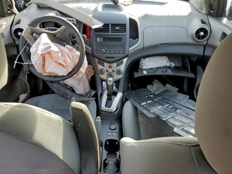 Photo 8 from auction – 2015 CHEVROLET SONIC LS with VIN 1G1JA5SG6F4175615