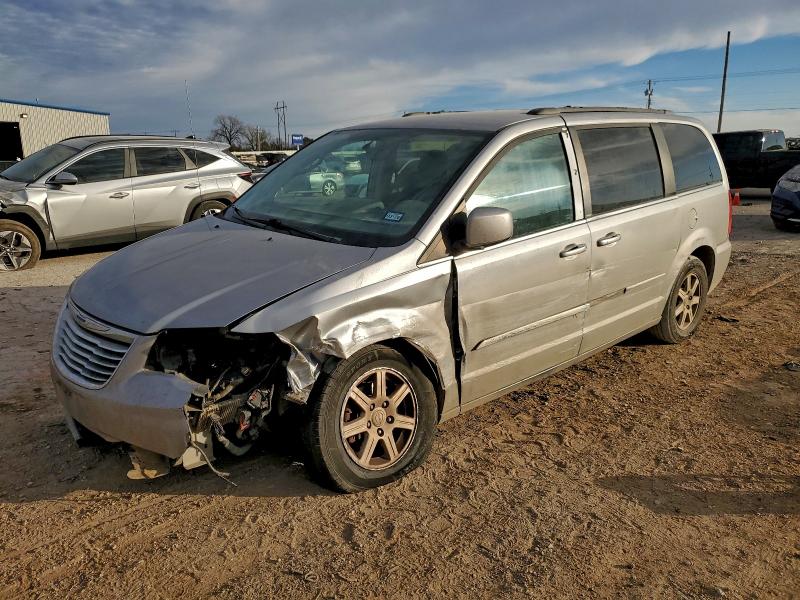 CHRYSLER TOWN & COU 2013 with VIN 2C4RC1BG3DR657465 - Photo from auction