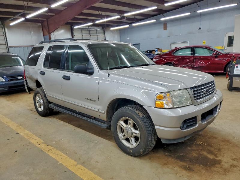 Photo 4 from auction – 2004 FORD EXPLORER with VIN 1FMZU63K44UA85298