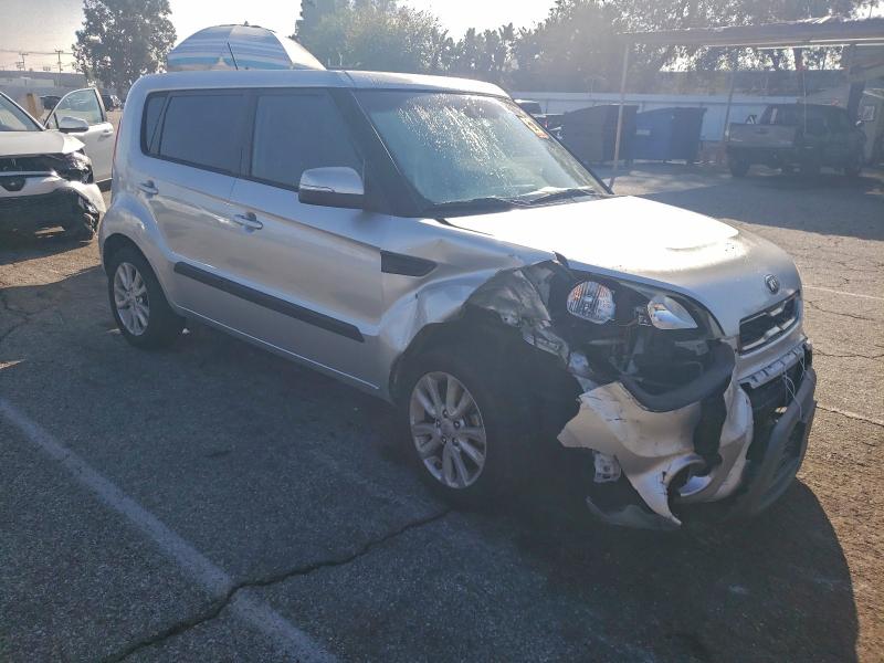 Photo 4 from auction – 2013 KIA SOUL + with VIN KNDJT2A68D7499735