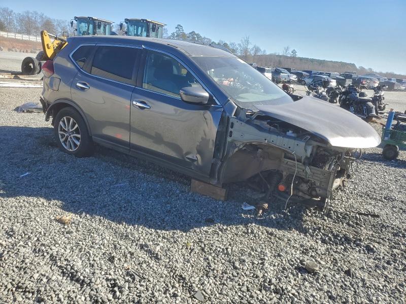 Photo 4 from auction – 2019 NISSAN ROGUE S with VIN KNMAT2MT9KP534751