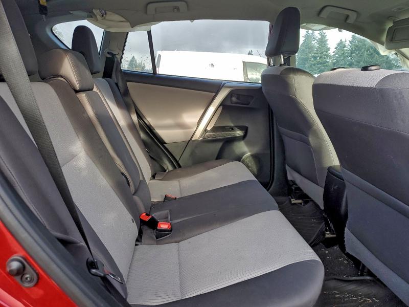 Photo 11 from auction – 2015 TOYOTA RAV4 LE with VIN 2T3BFREV1FW238024