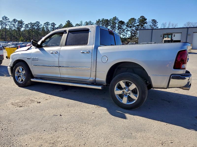 Photo 2 from auction – 2017 RAM 1500 SLT with VIN 3C6RR6LT9HG687161