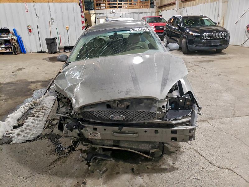 Photo 5 from auction – 2004 FORD TAURUS SES with VIN 1FAFP55U94G168737