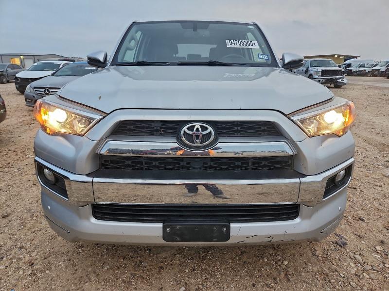 Photo 5 from auction – 2017 TOYOTA 4RUNNER SR with VIN JTEBU5JR3H5466815
