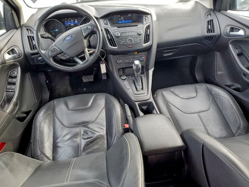 Photo 8 from auction – 2016 FORD FOCUS with VIN 1FADP3K26GL265632