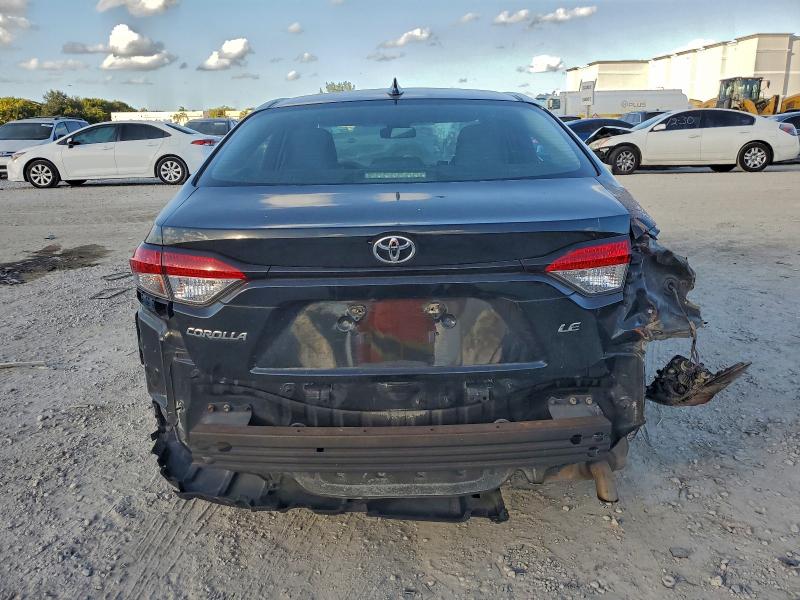 Photo 6 from auction – 2020 TOYOTA COROLLA LE with VIN 5YFEPRAE4LP030211