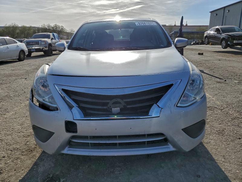 Photo 5 from auction – 2016 NISSAN VERSA S with VIN 3N1CN7AP8GL851207