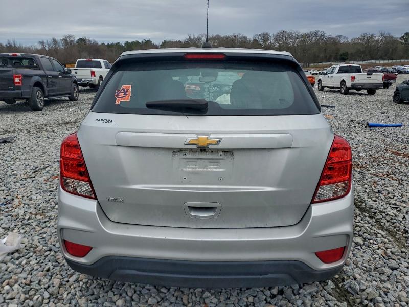 Photo 6 from auction – 2020 CHEVROLET TRAX LS with VIN KL7CJKSB0LB312281